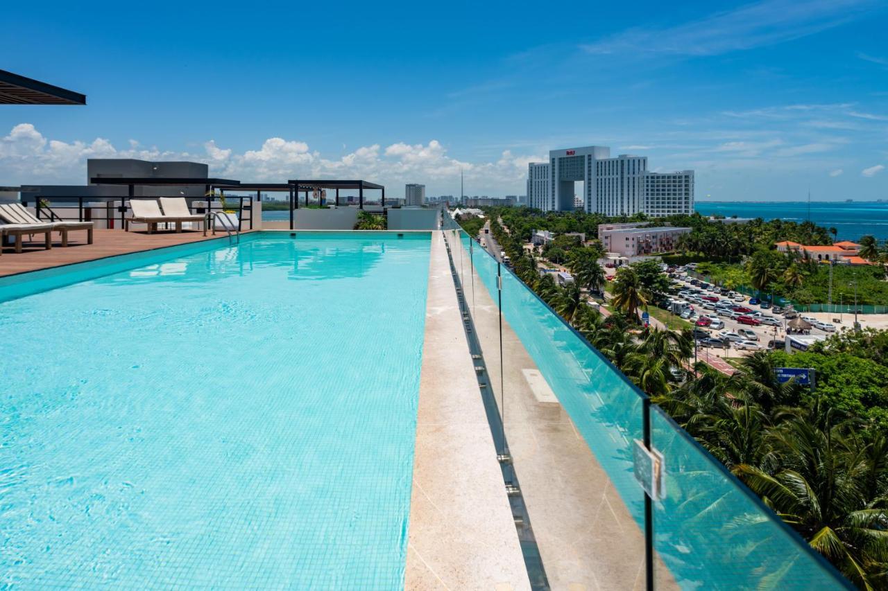 Aloja Oceanview In The Hotel Zone Cancún Exteriör bild