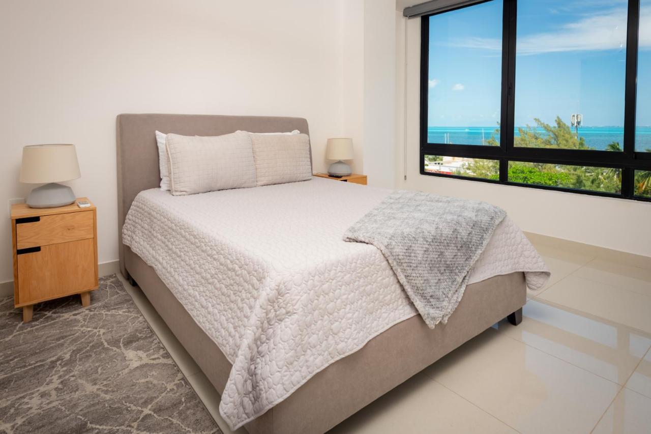 Aloja Oceanview In The Hotel Zone Cancún Exteriör bild